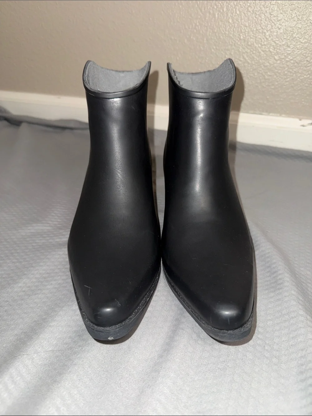 Nomad Women's Black Wrangler Cowboy Ankle Rubber Rain Boots Sz 10, Like New